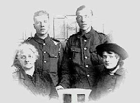 Elliot family c 1917