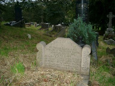 Elliot plot Blackburn Cemetery CE E3408